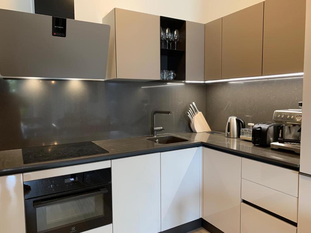 Luxury Twin Apartments Опатія Екстер'єр фото